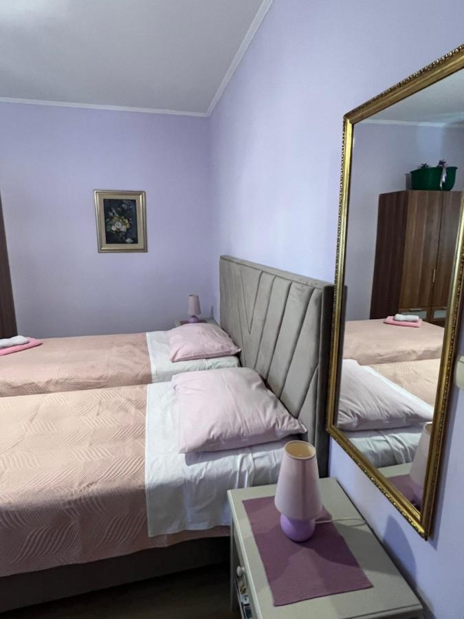 Devivi Apartments Сплит Екстериор снимка